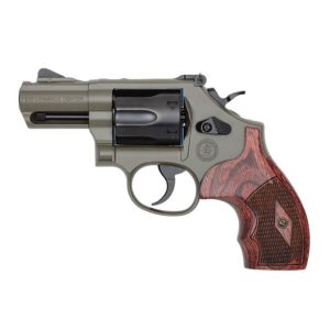 S&w pc model 19 carry comp handgun. 357 mag/. 38 spl(+p) 6rd capacity 2. 5" barrel moss cerakote rosewood grip