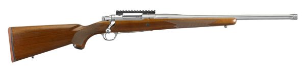Ruger hawkeye hunter rifle. 308 win 4rd magazine 20" barrel walnut stock