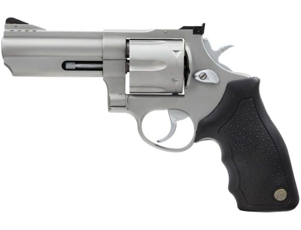 Taurus m44 handgun. 44 mag 6rd capacity 4" barrel stainless finish